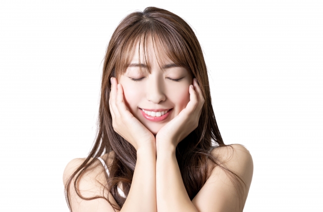 微笑む女性